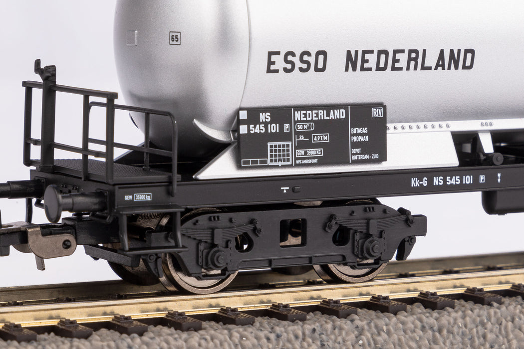 Piko 54538 - LPG-Kesselwagen „Esso Nederland“ – NS – Epoche III