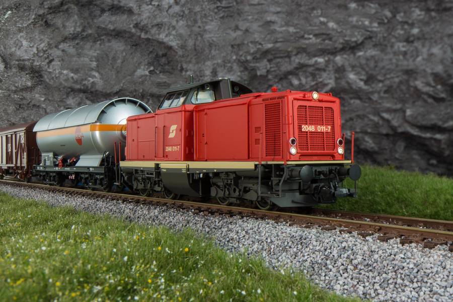 ESU 31570/-1/-2/-4/-5 - V100 - DB (ÖBB) - DC/AC - Engineering Edition