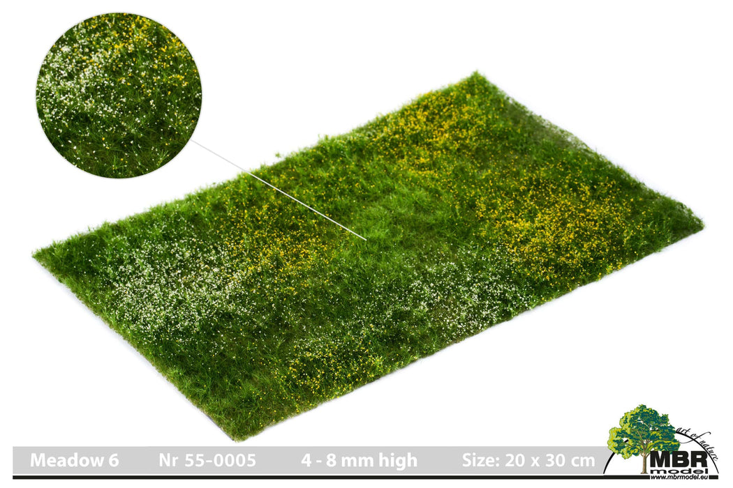 MBR 55-0006 - Realistische Grasmat - Groen met Bloemen - 20x30cm