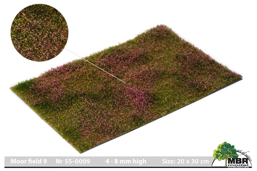 MBR 55-0009 - Realistische Grasmat - Groen met Bloeiend Paars - 20x30cm