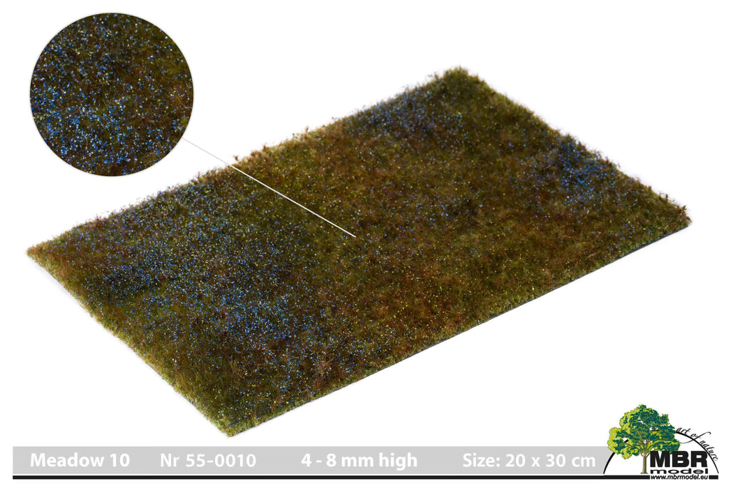 MBR 55-0010 - Realistische Grasmat - Groen met Bloeiend Blauw - 20x30cm