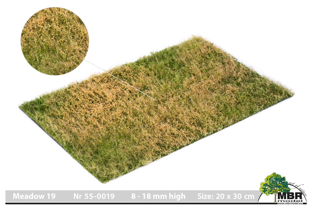 MBR 55-0019 - Realistische Grasmat - Groen / Bloeiend - 20x30cm
