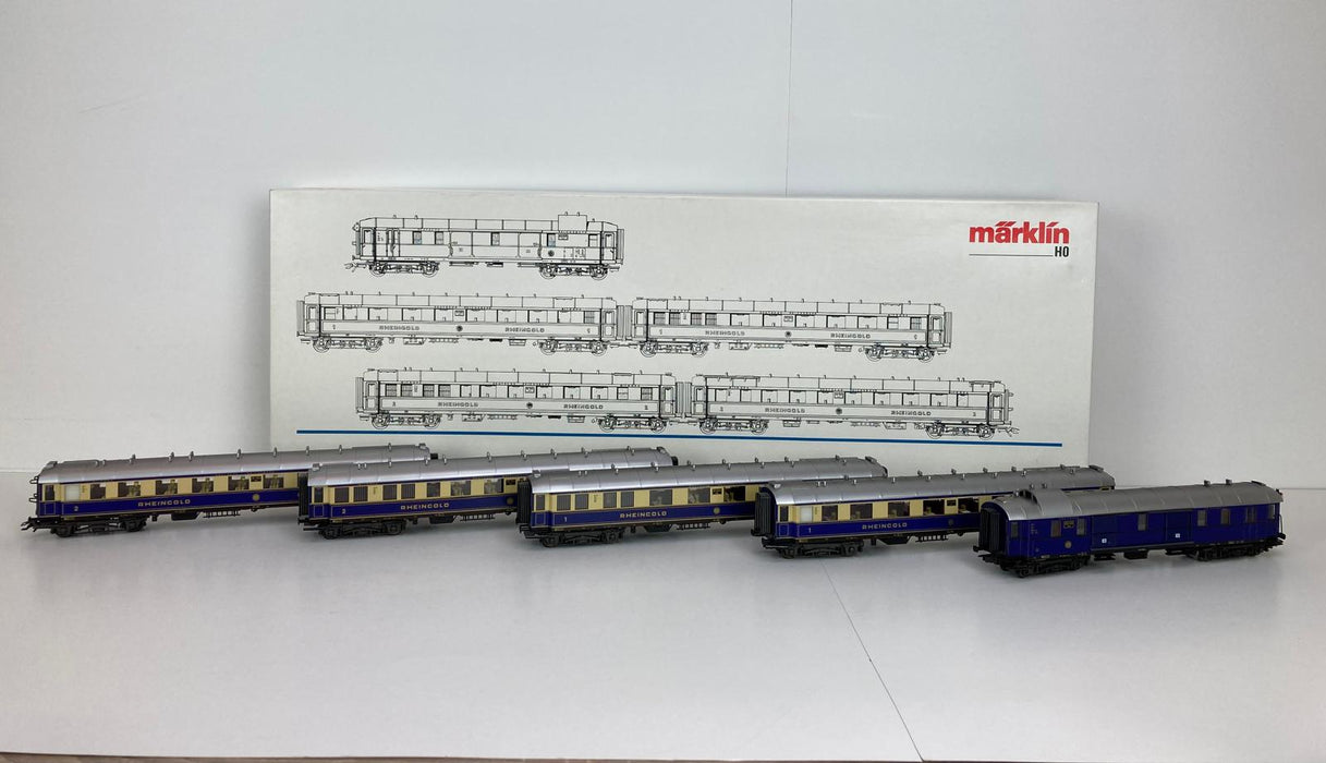 Märklin 4228 – 5-delige Passagiersrijtuigenset "Rheingold"