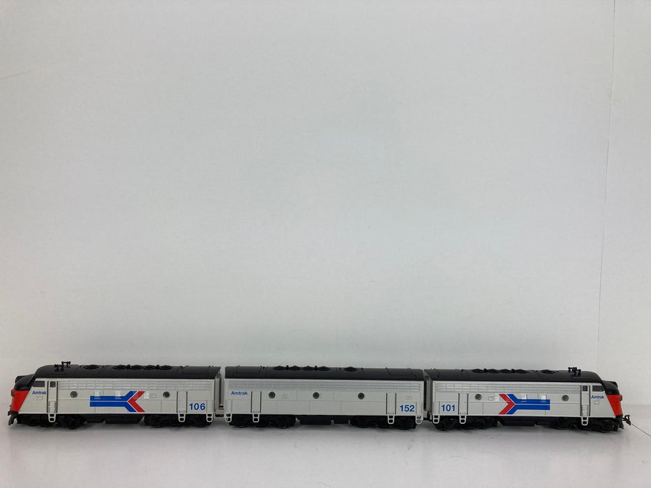 Märklin 37621 - Dreiteiliges F7 EMD „Amtrak“ – USA