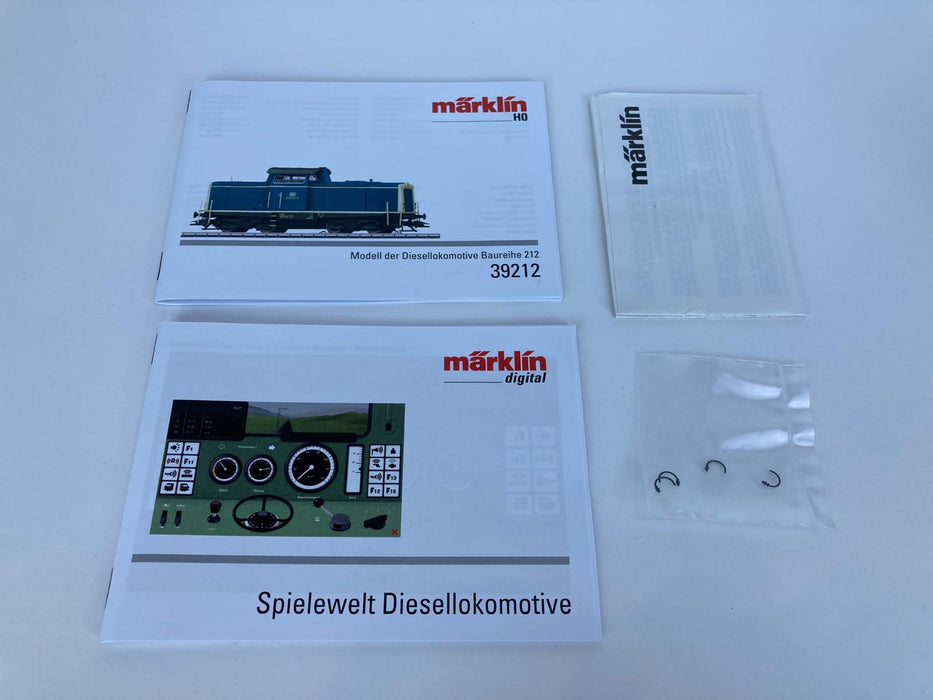 Märklin 39212 - Diesellocomotief BR 212 - Blauw/Beige - MFX+ & Sound