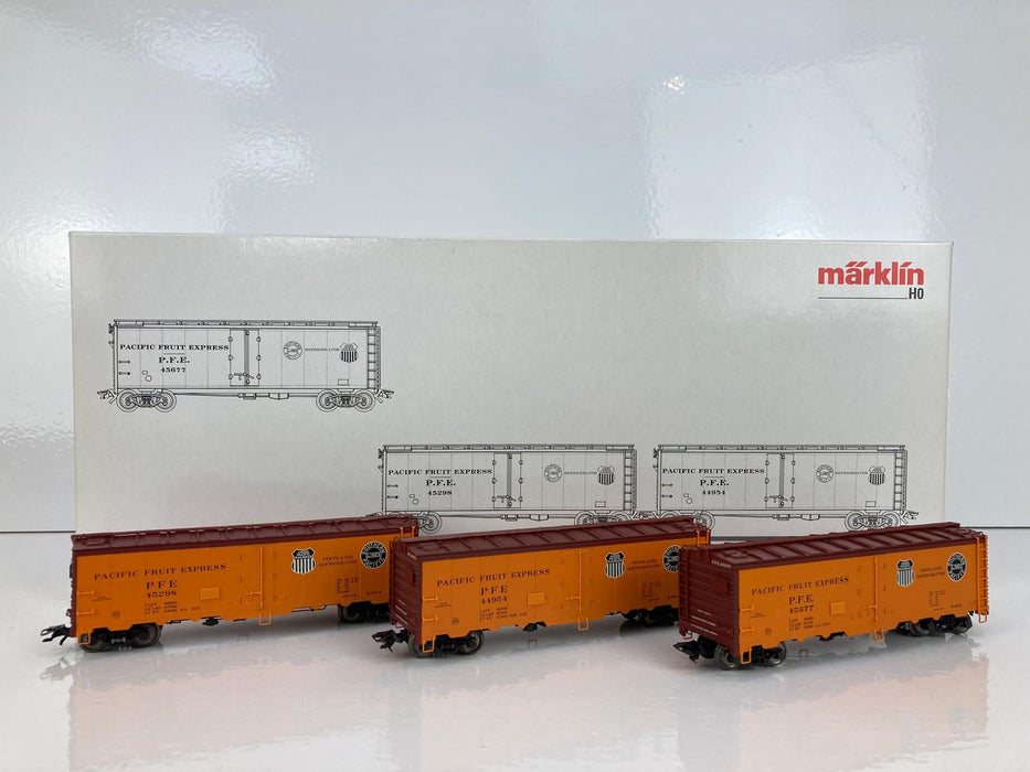 Märklin 45680 - 3 x Amerikaanse Boxcars - "Reefer" - Union Pacific