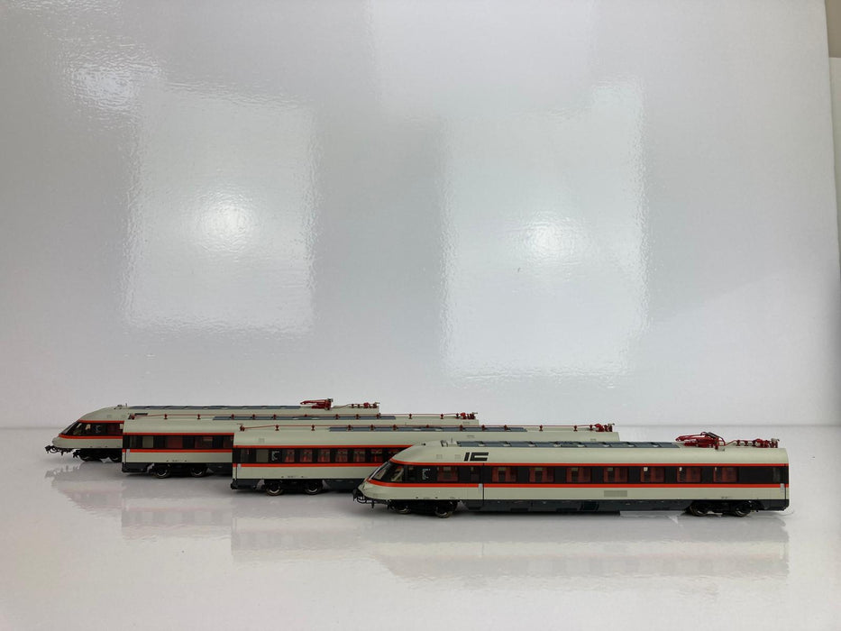 Märklin 37778 - Treinstel BR 403 - DB - Avüm "Eend" - InterCity 1973 - MHI