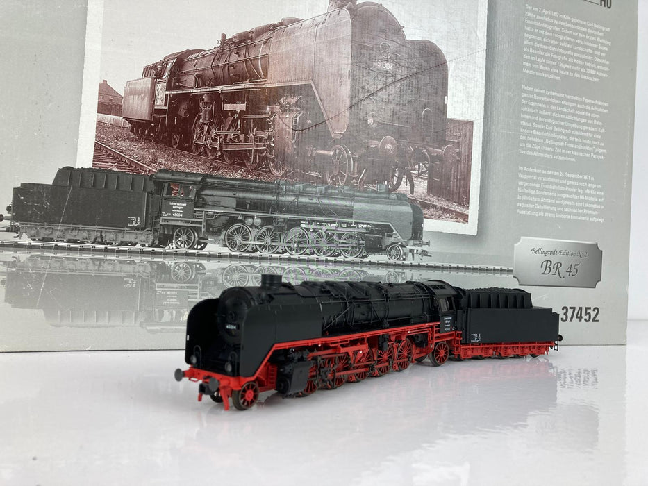 Märklin 37452 - Zware Stoomlocomotief - BR 45 DB - Göttingen - Bellingrodt