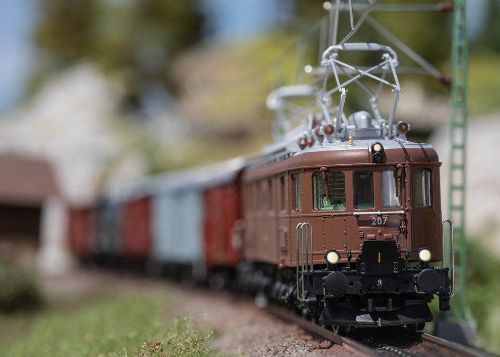Märklin 38680 - Elektrische Locomotief - BLS Ae 6/8 - Bruin - MFX+ & Sound
