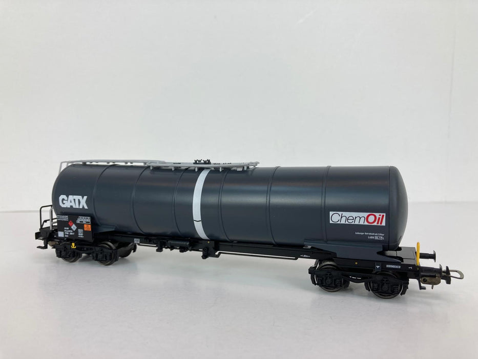 Piko 54796 - H0 GATX & Chemoil Ketelwagen met Knik - ÖBB - Nieuw