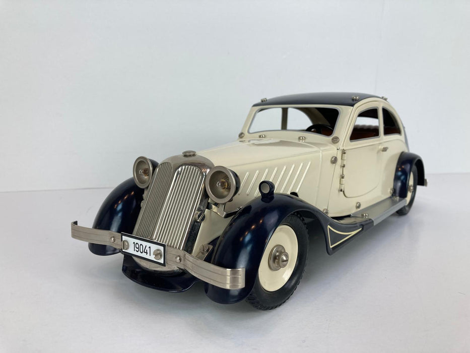 Märklin 19041 - 1:16 Gestroomlijnde Limousine uit de Jaren '30 - Metaal