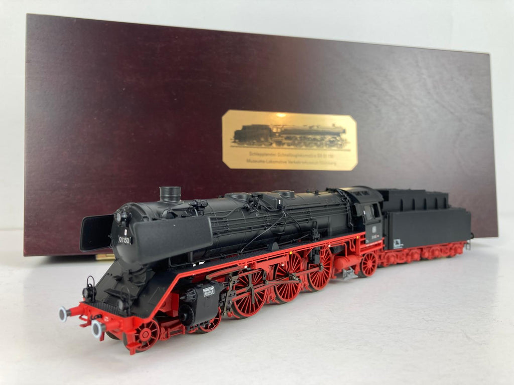 Märklin 39013 – DB BR 01 Steam Locomotive – Insider Edition – MFX