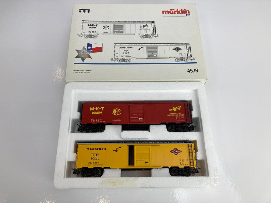 Märklin 4579 - 2 x Amerikaanse Boxcars - "Texas and Pacific" (T&P)