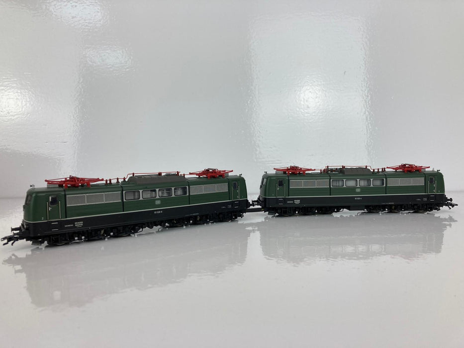 Märklin 26593 - 12-Delige Treinset - DB BR 151 in Dubbeltractie + Zelflossers