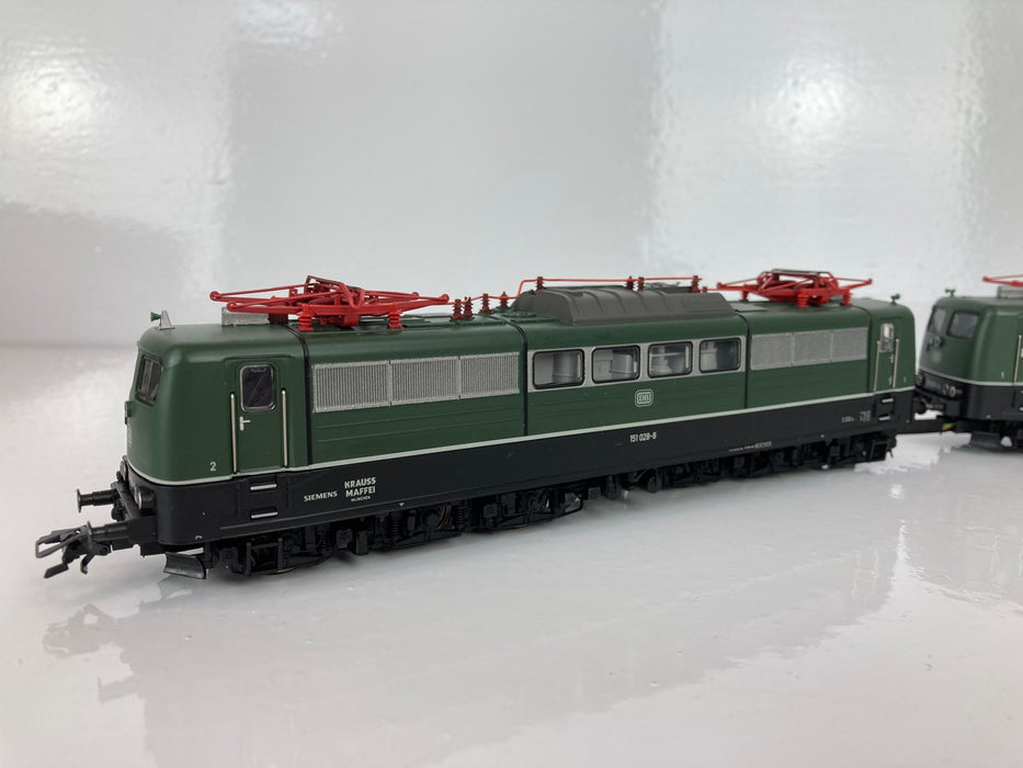 Märklin 26593 - 12-Delige Treinset - DB BR 151 in Dubbeltractie + Zelflossers