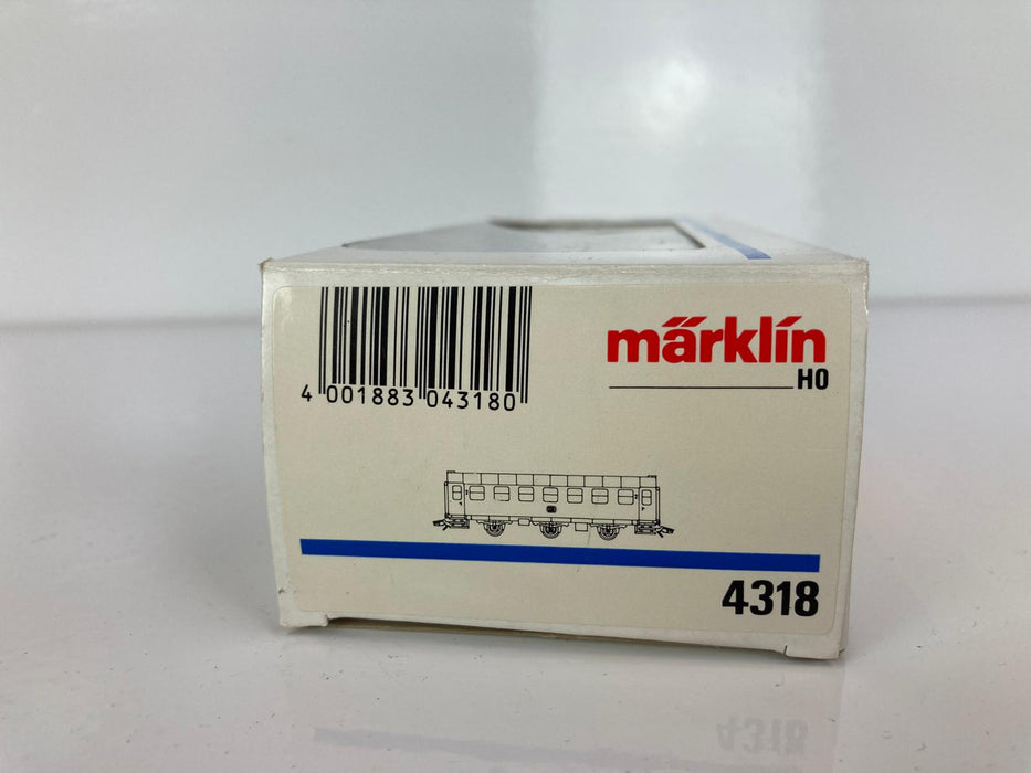 Märklin 4318 - Umbau Rijtuig 2e Klasse - DB