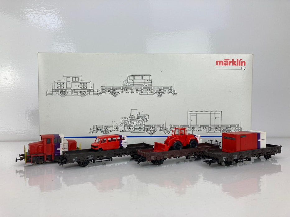 Märklin 28451 - Strukton NS set - Diesellocomotief met 3 x Wagons