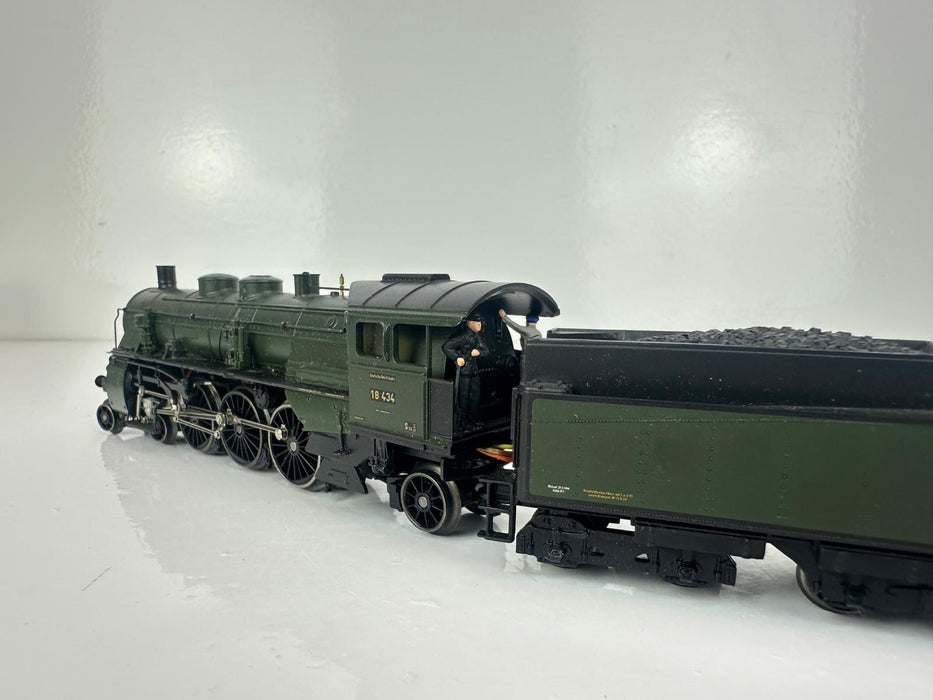 Märklin 26506 - 7-Delige Set - Stoomlocomotief BR 18.4 - "Rheingold" - DRG